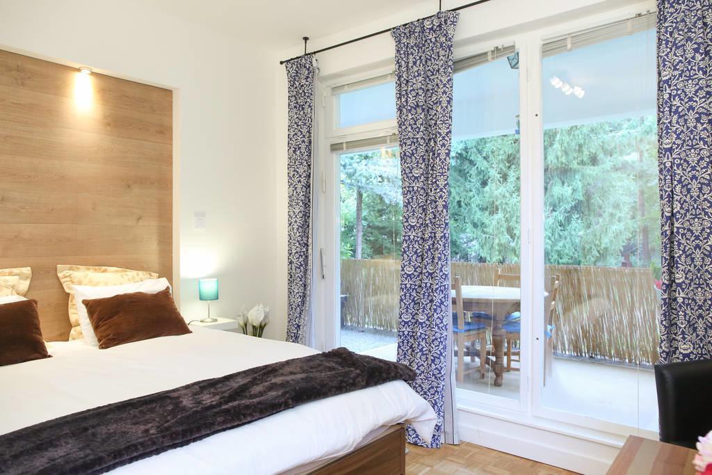 Apartment White *